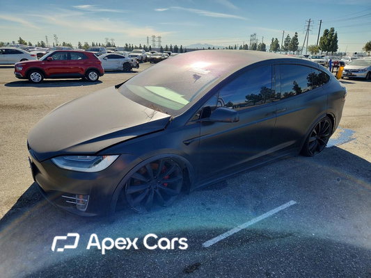 Tesla Model X 2019 - Image 1 of 12