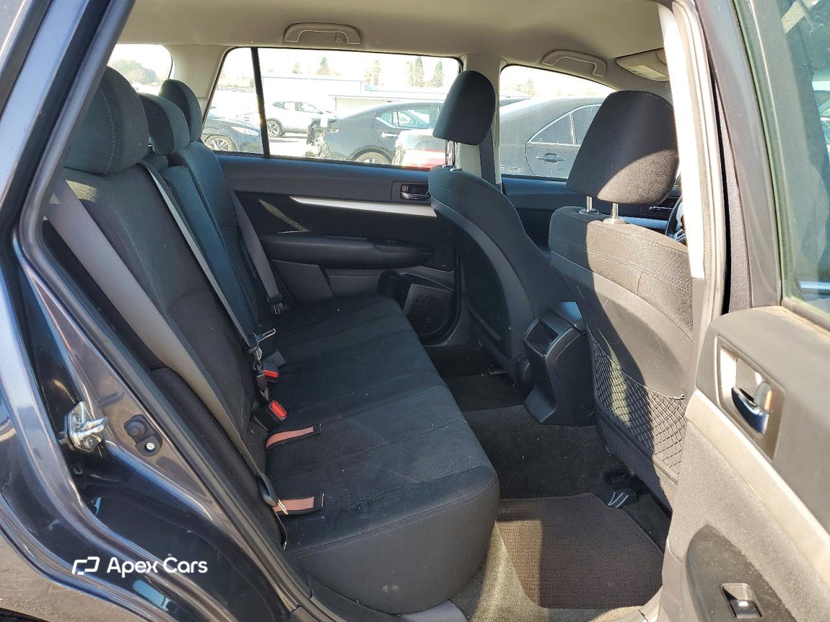 Subaru Outback 2013