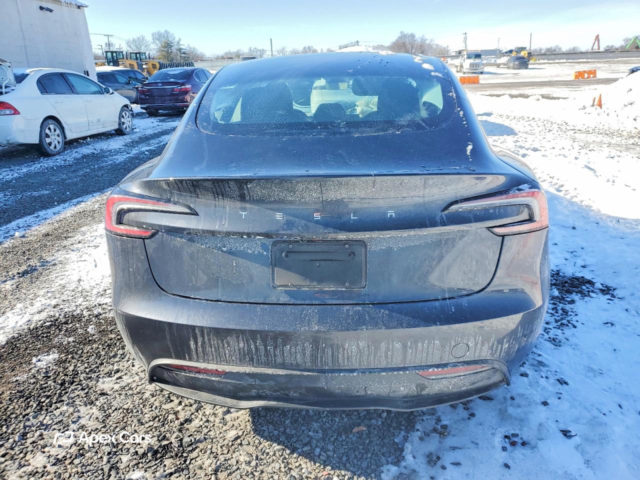 Tesla Model 3 2025