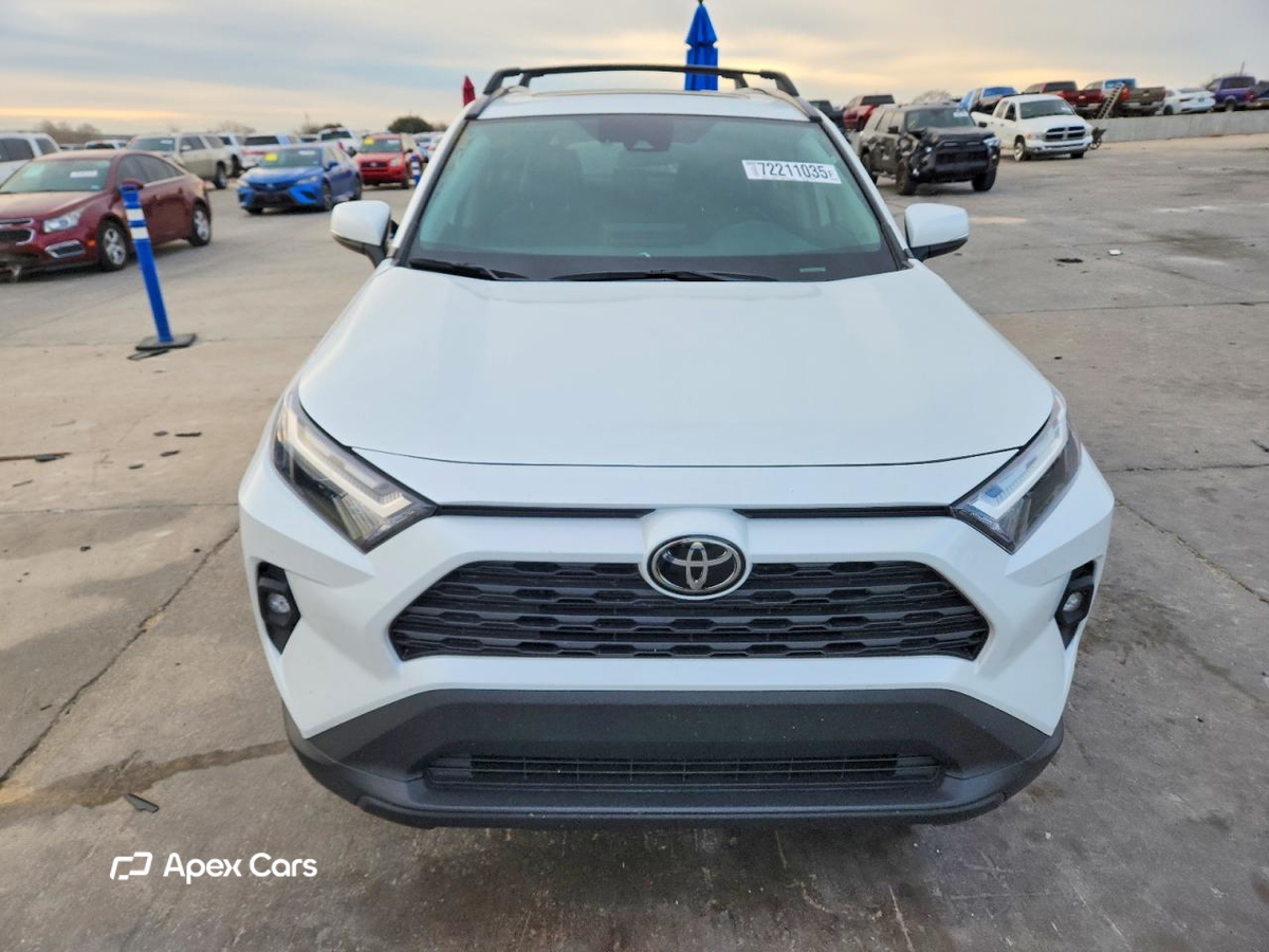 Toyota RAV 4 2024