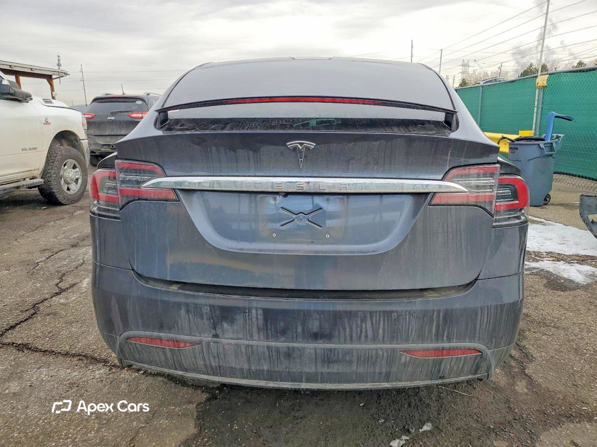 Tesla Model X 2018