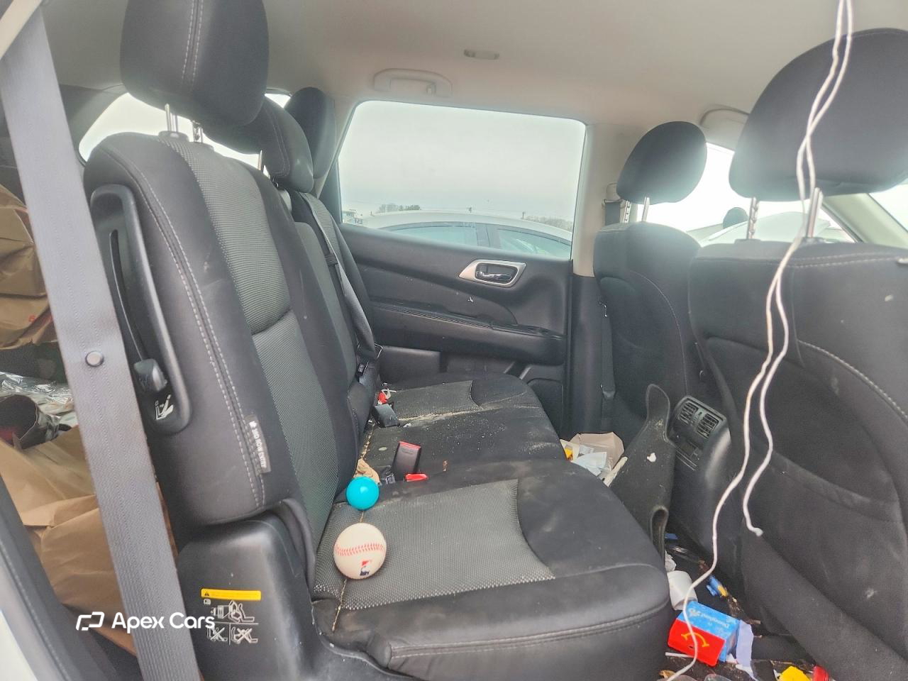 Nissan Pathfinder 2018