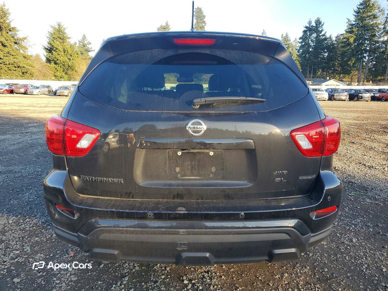 Nissan Pathfinder 2018