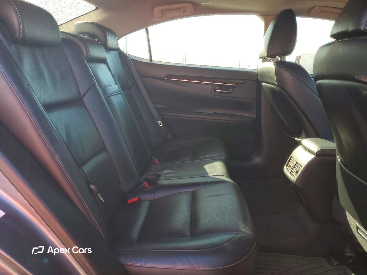 Lexus ES 2013