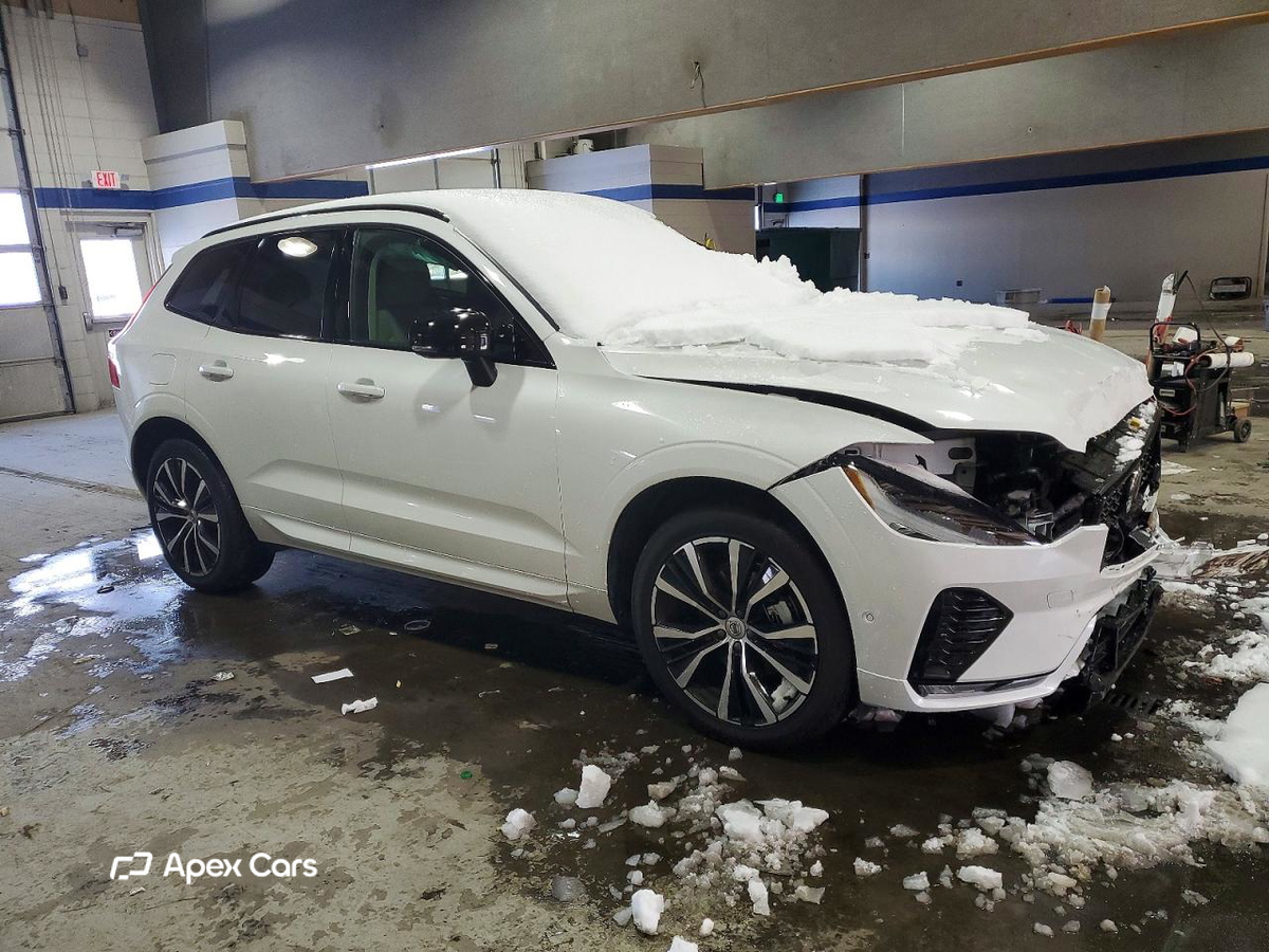Volvo XC60 2024