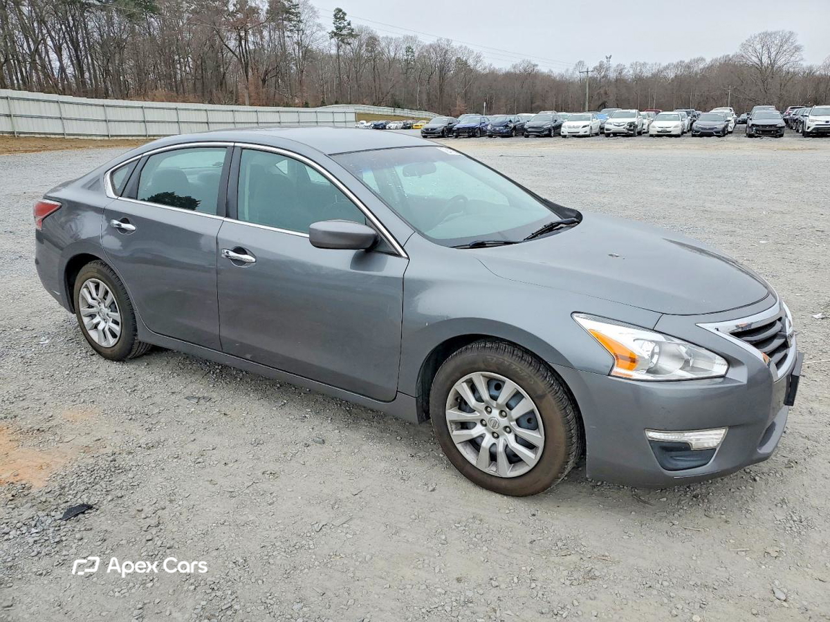 Nissan Altima 2015