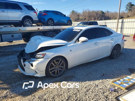 Lexus IS 2015 - Image 1 of 13