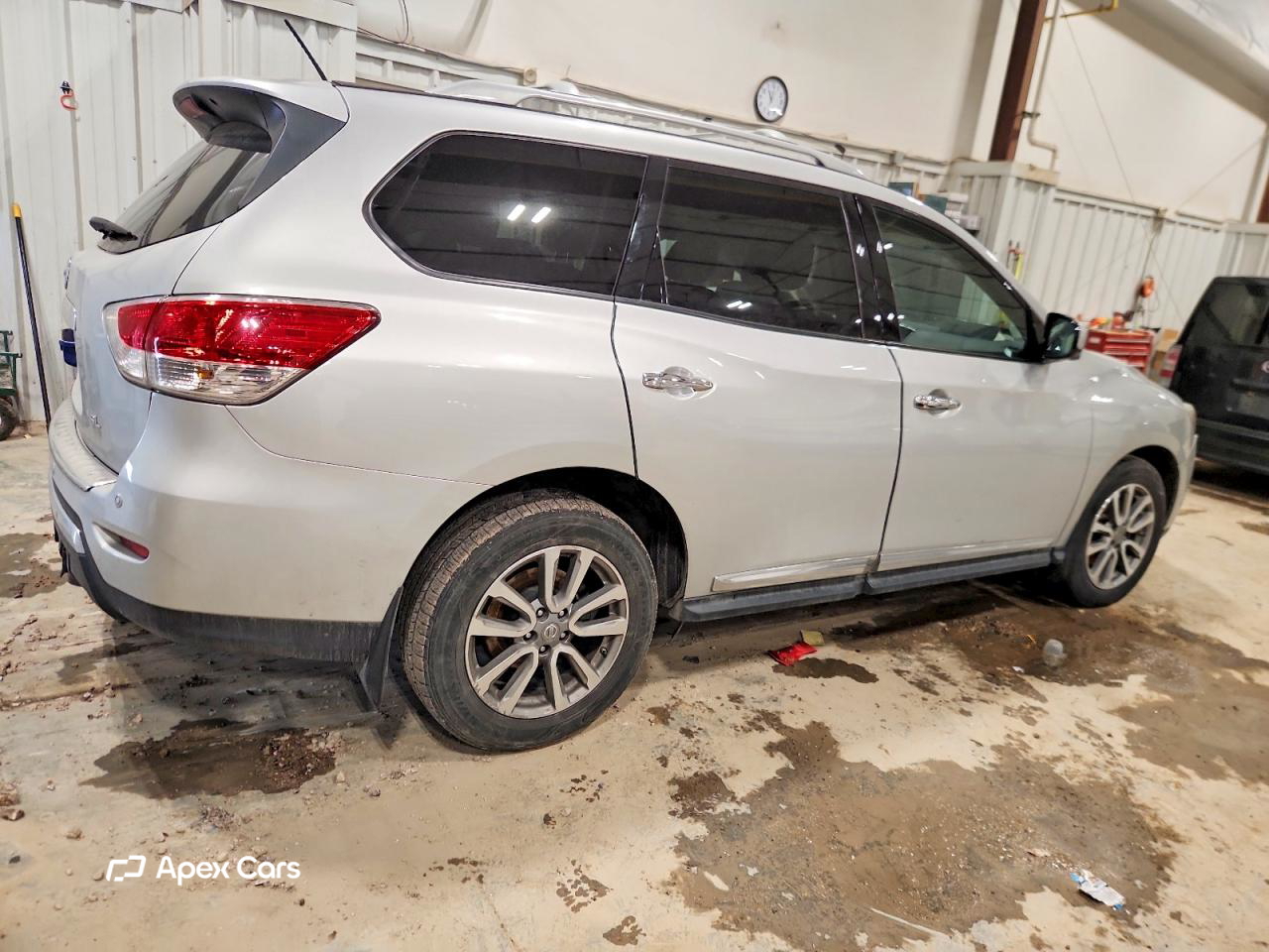 Nissan Pathfinder 2016