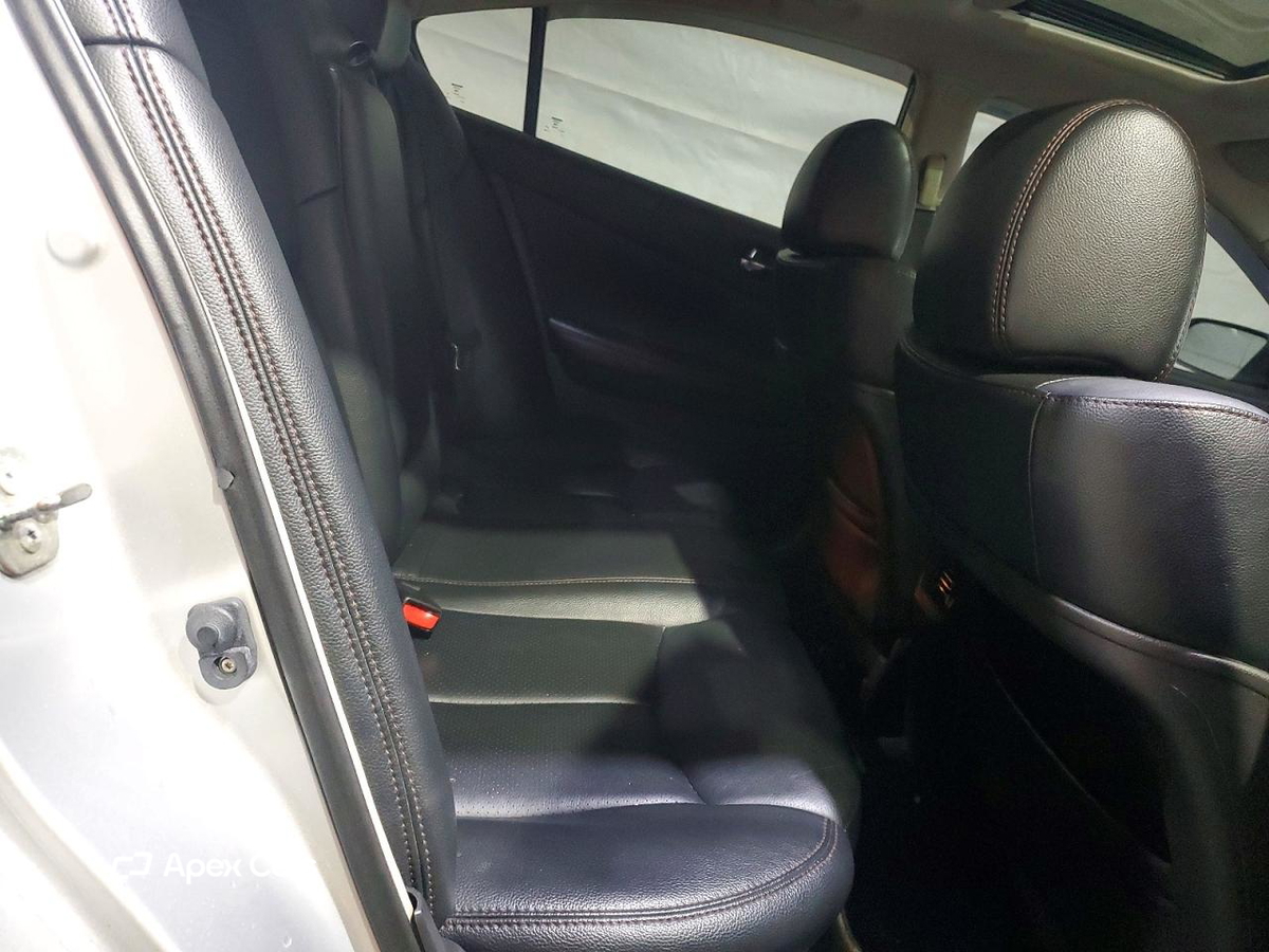 Nissan Maxima 2014