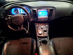 Chrysler 200 2016
