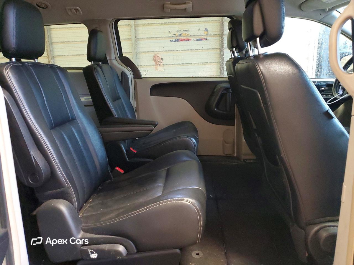 Chrysler Voyager 2014