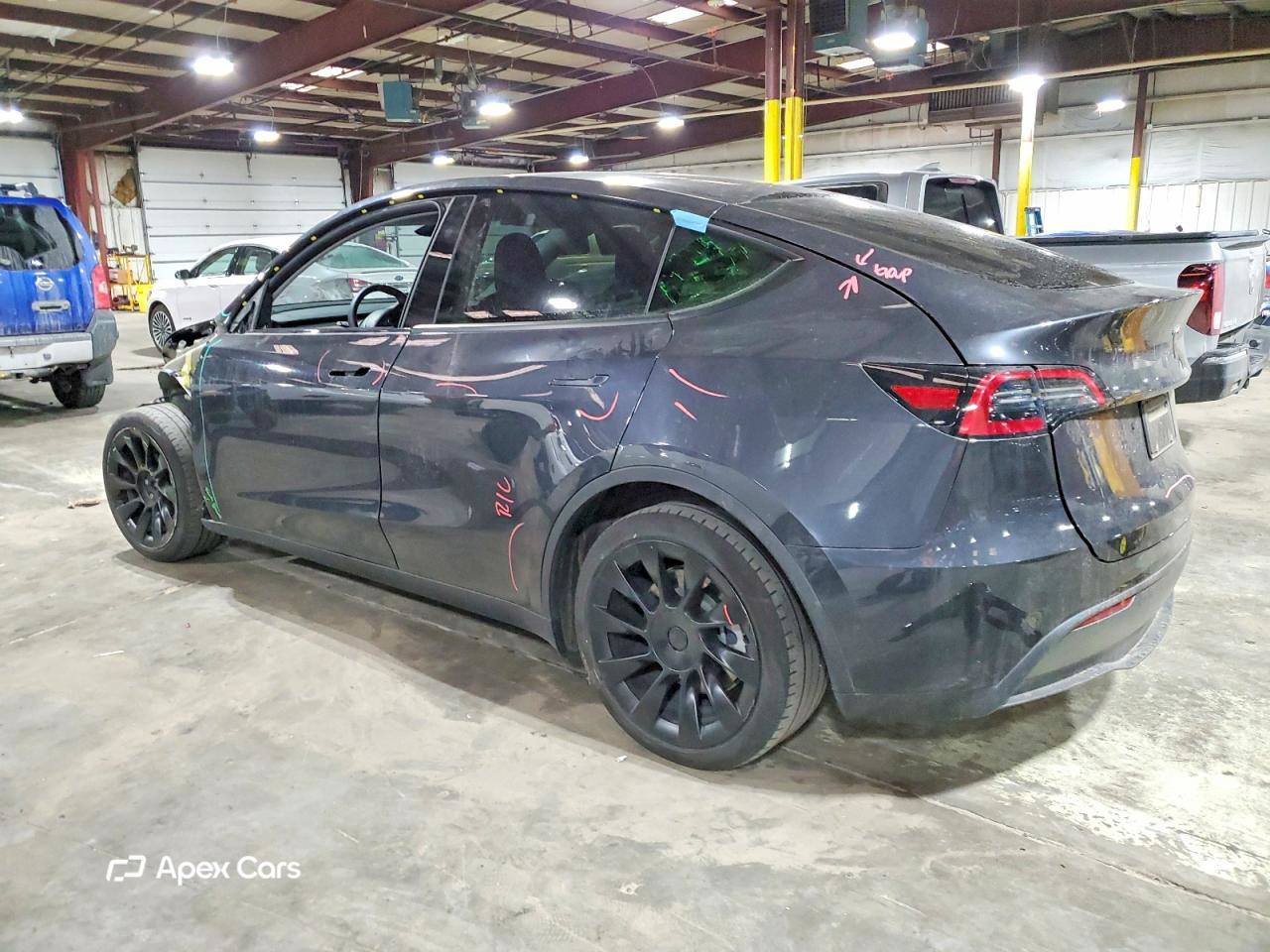 Tesla Model Y 2024