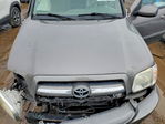 Toyota Sequoia 2006