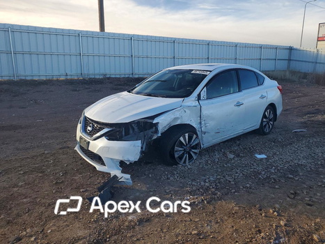 Nissan Sentra 2018 - Image 1 of 13