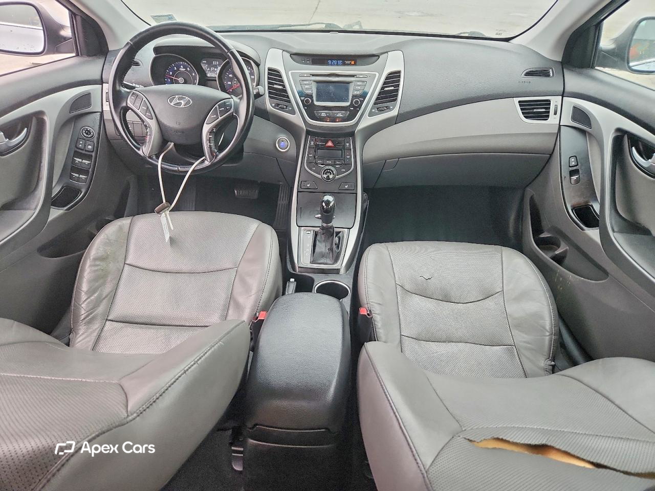 Hyundai Elantra 2016