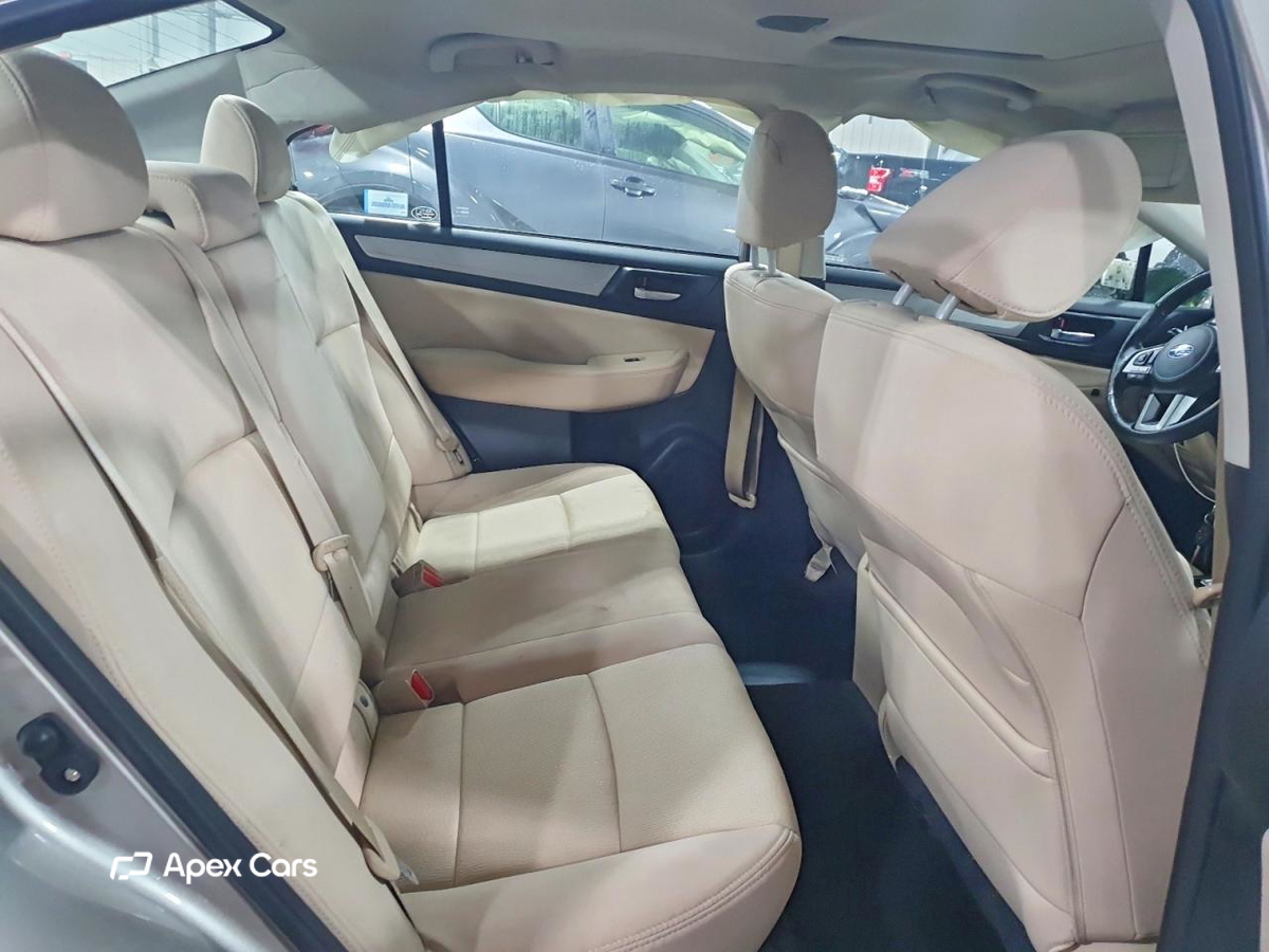 Subaru Legacy 2017