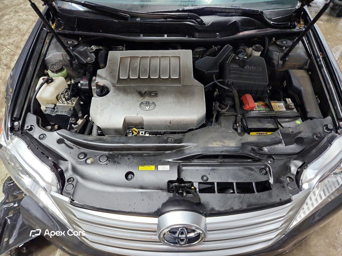 Toyota Avalon 2011
