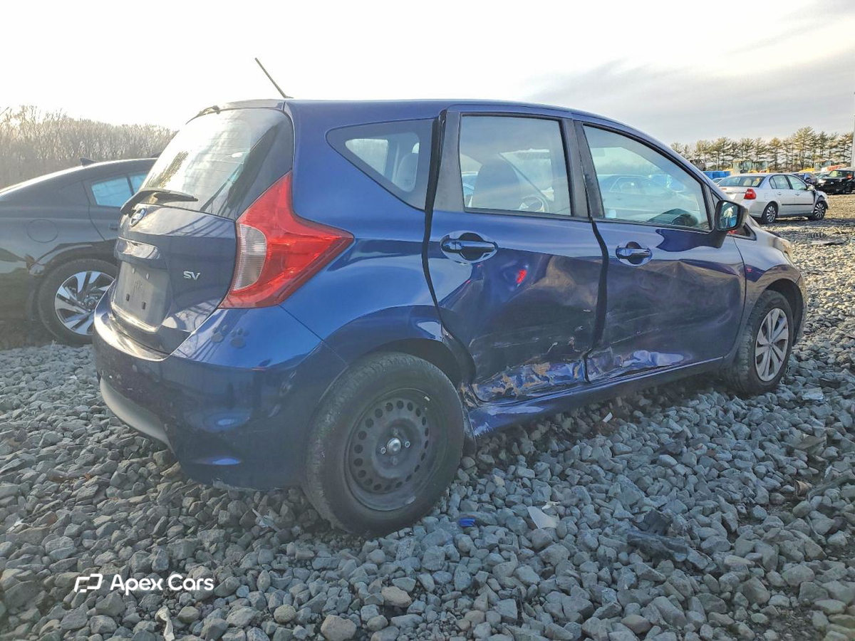 Nissan Versa 2018