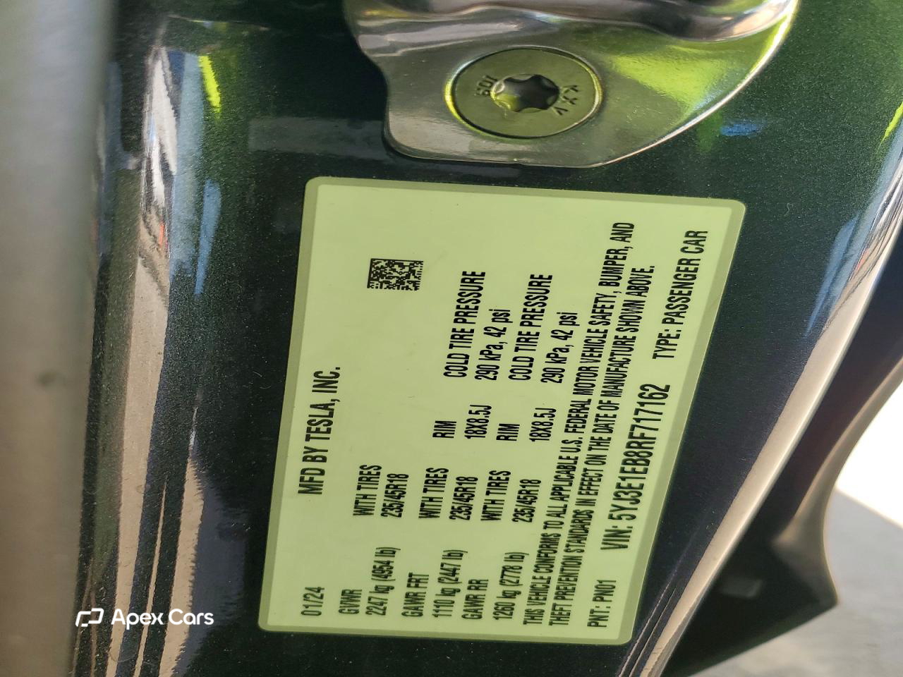 Tesla Model 3 2024