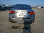 Nissan Versa 2021