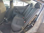 Nissan Versa 2016