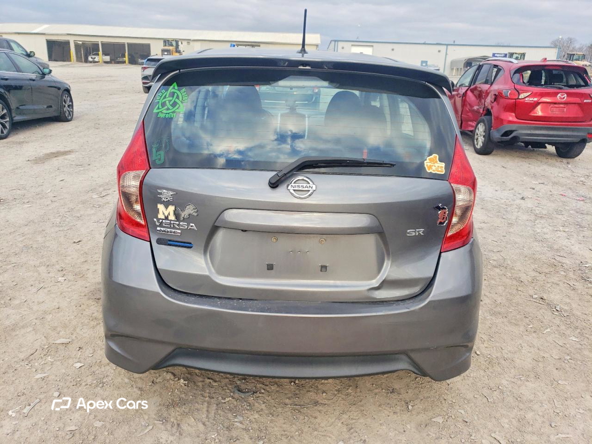 Nissan Versa 2017