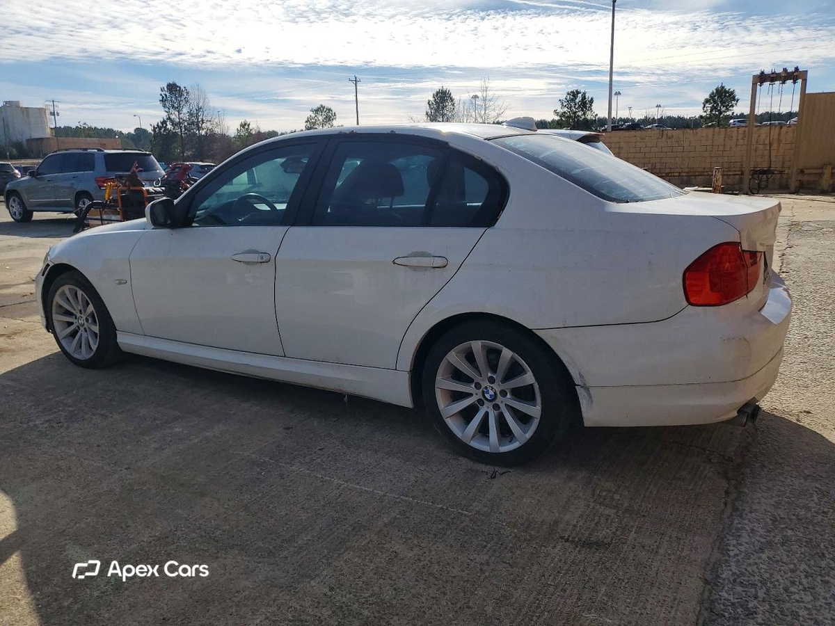 BMW Series 3 2011