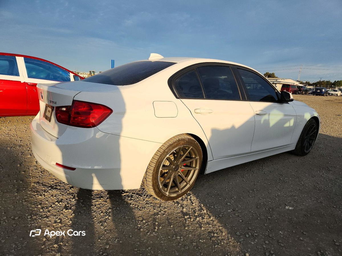 BMW Series 3 2015
