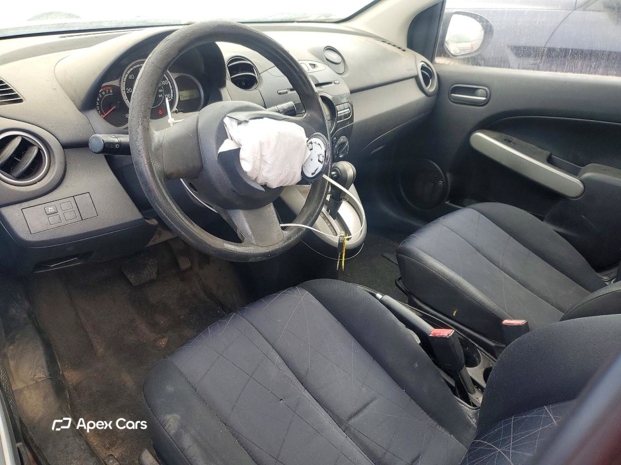 Mazda 2 2014