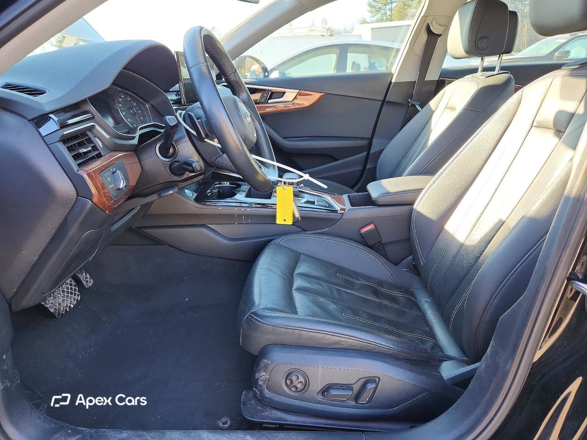 Audi A4 2023