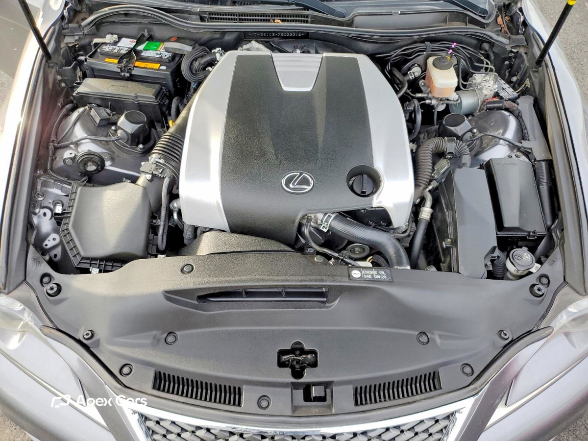 Lexus IS 2015