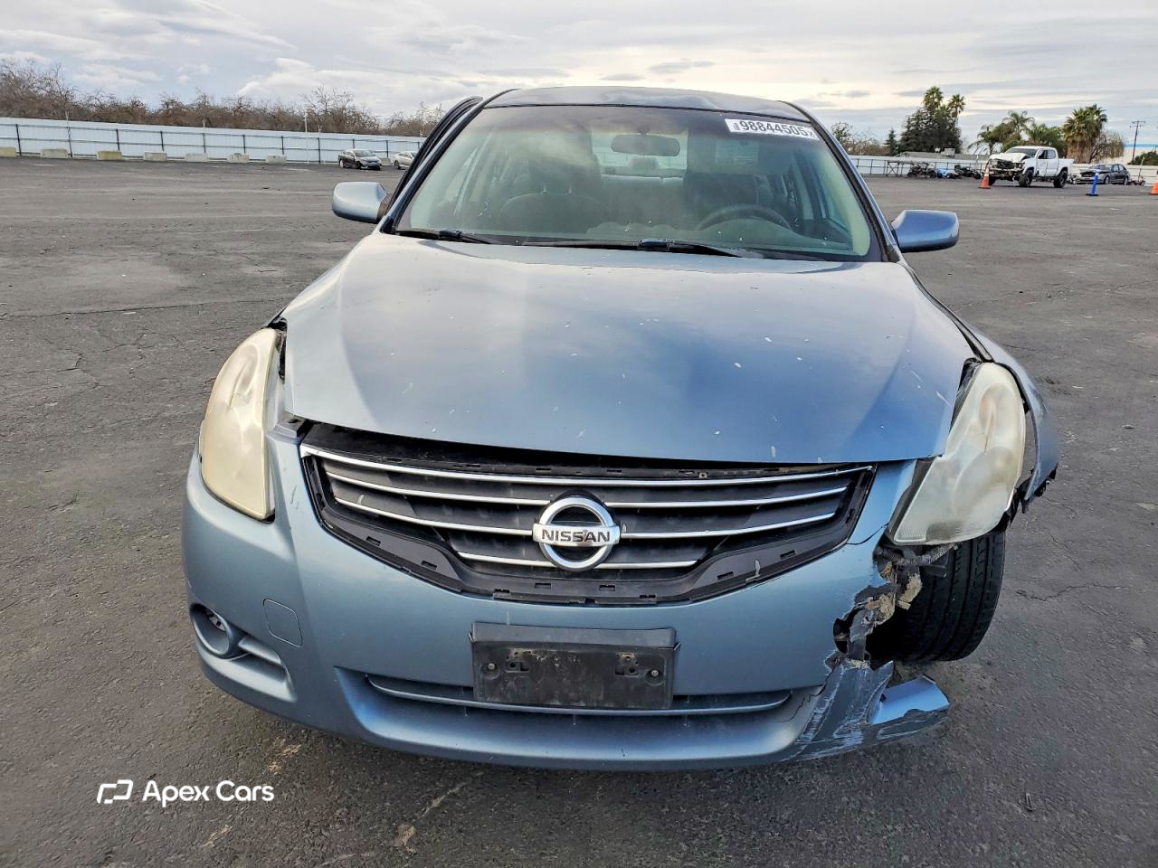 Nissan Altima 2011