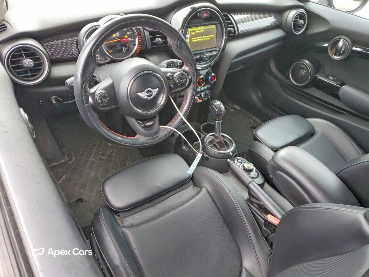 MINI Cooper 2015