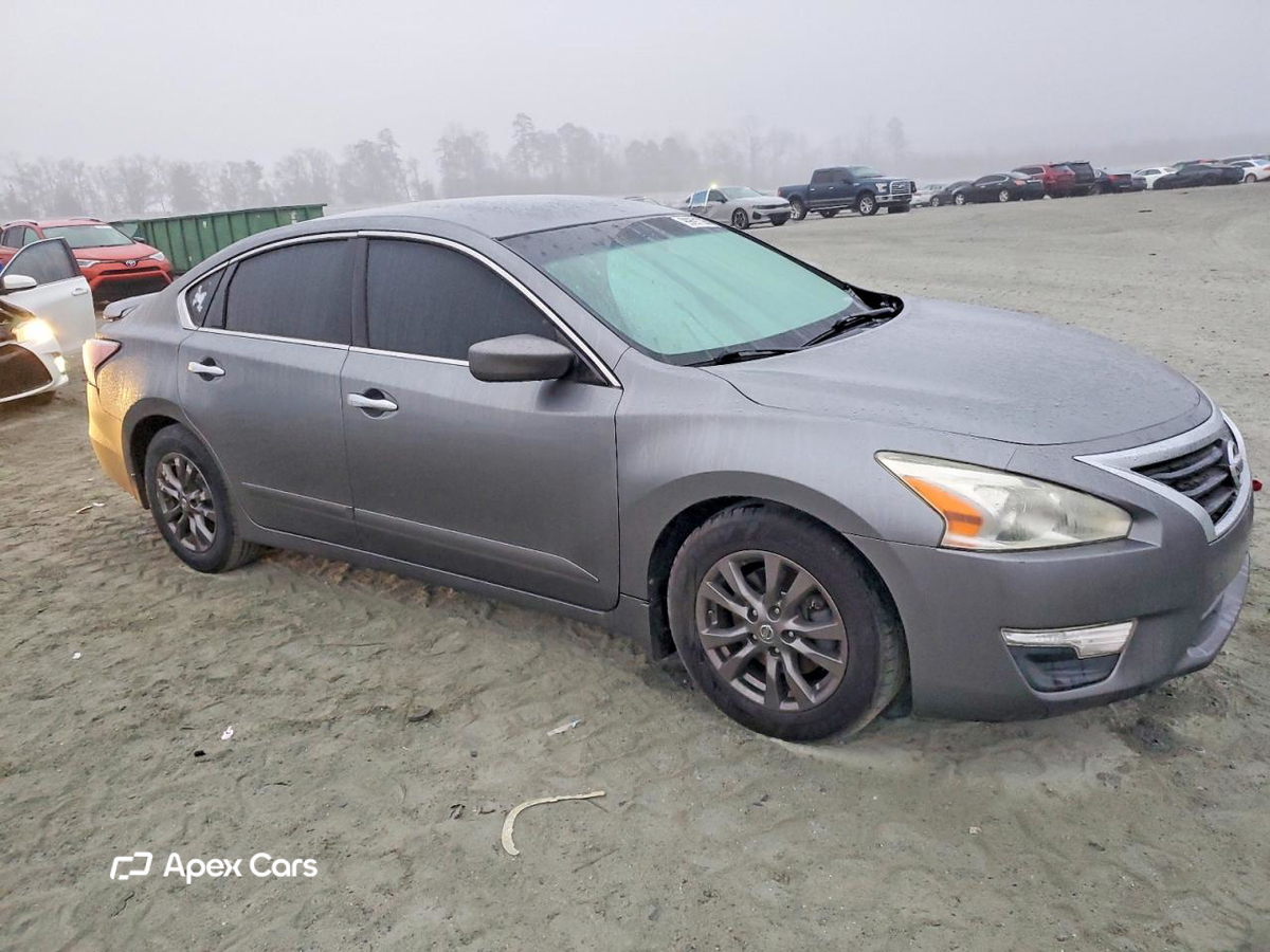 Nissan Altima 2015