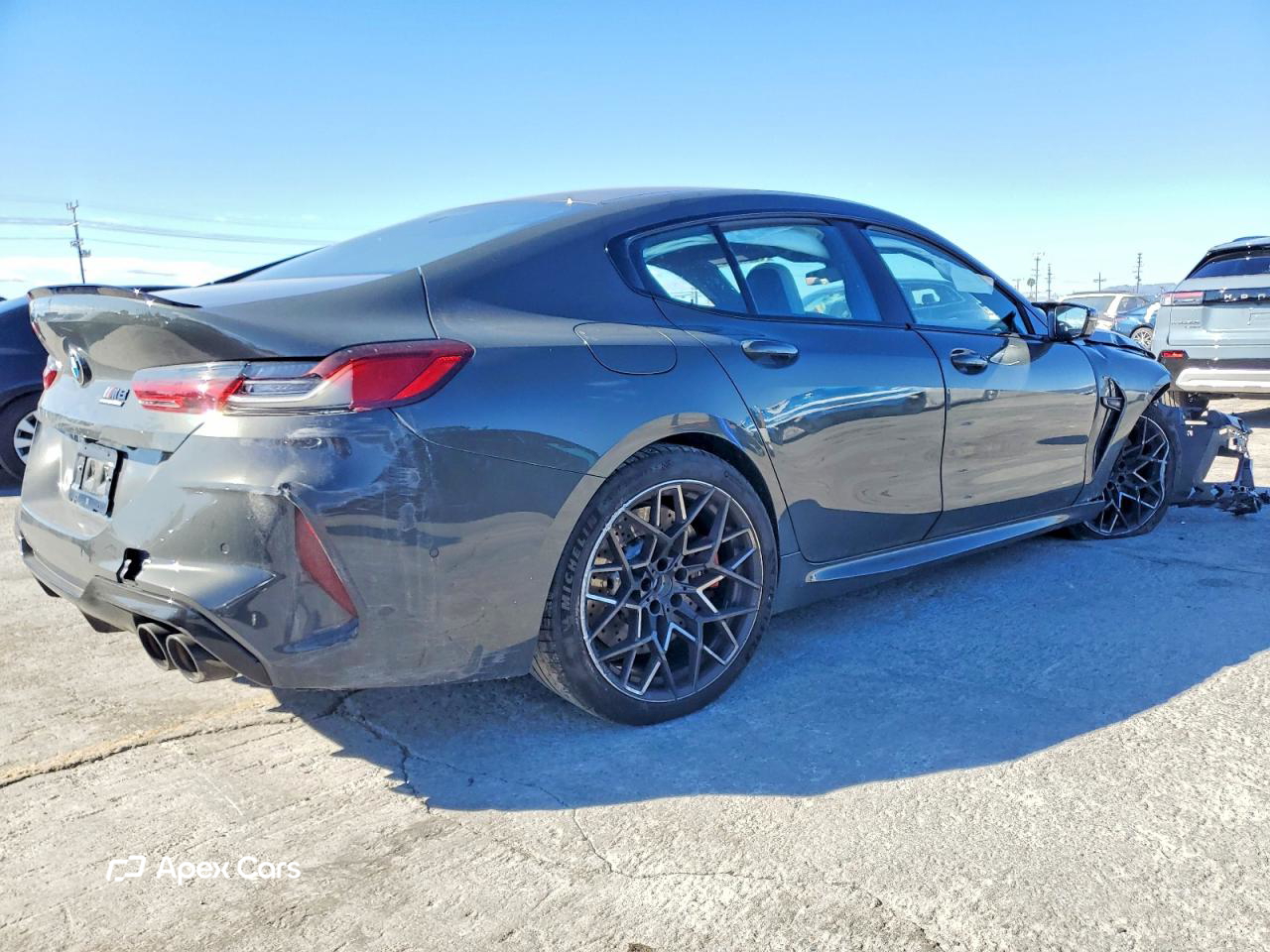 BMW M8 2025