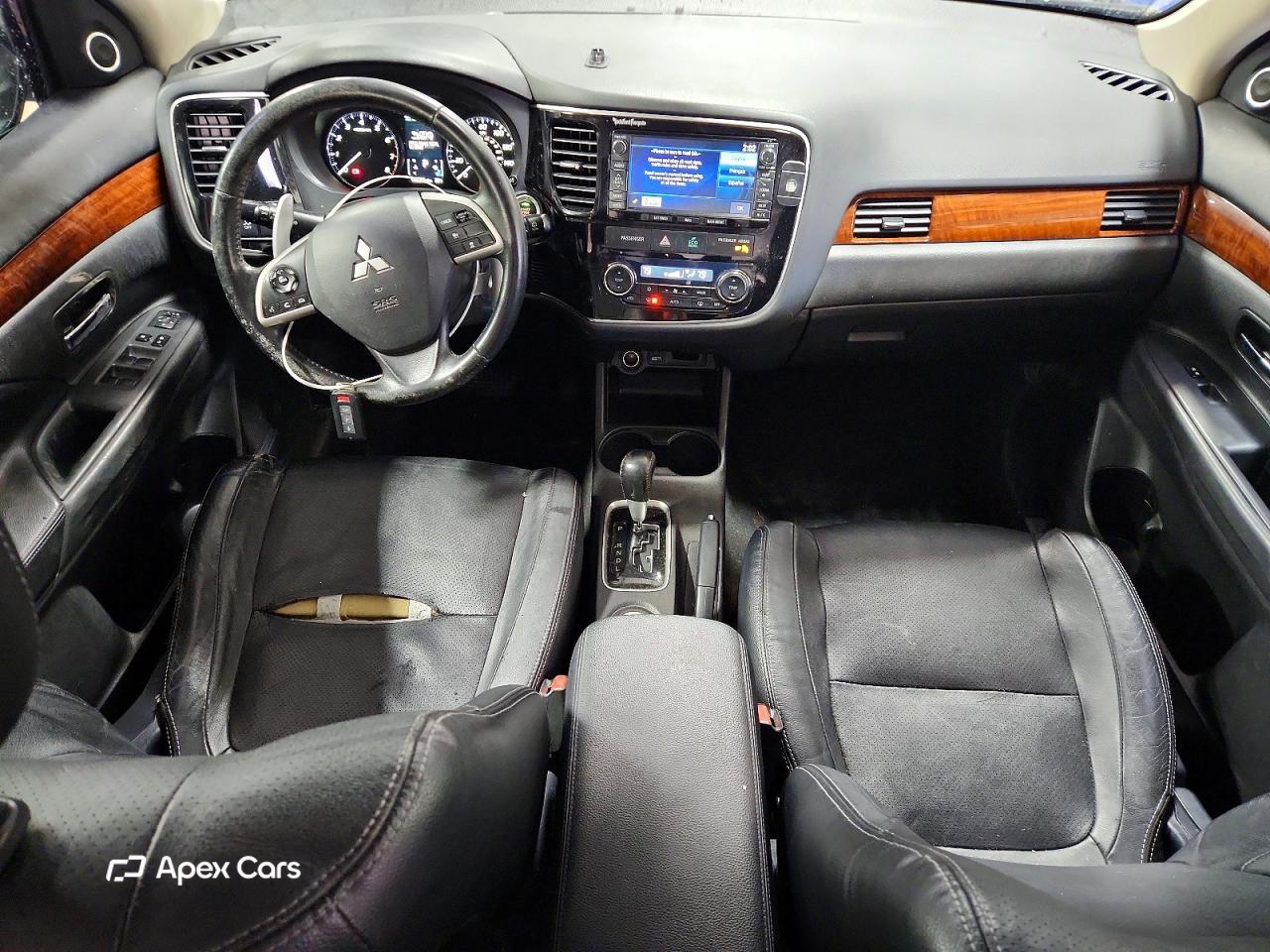 Mitsubishi Outlander 2015