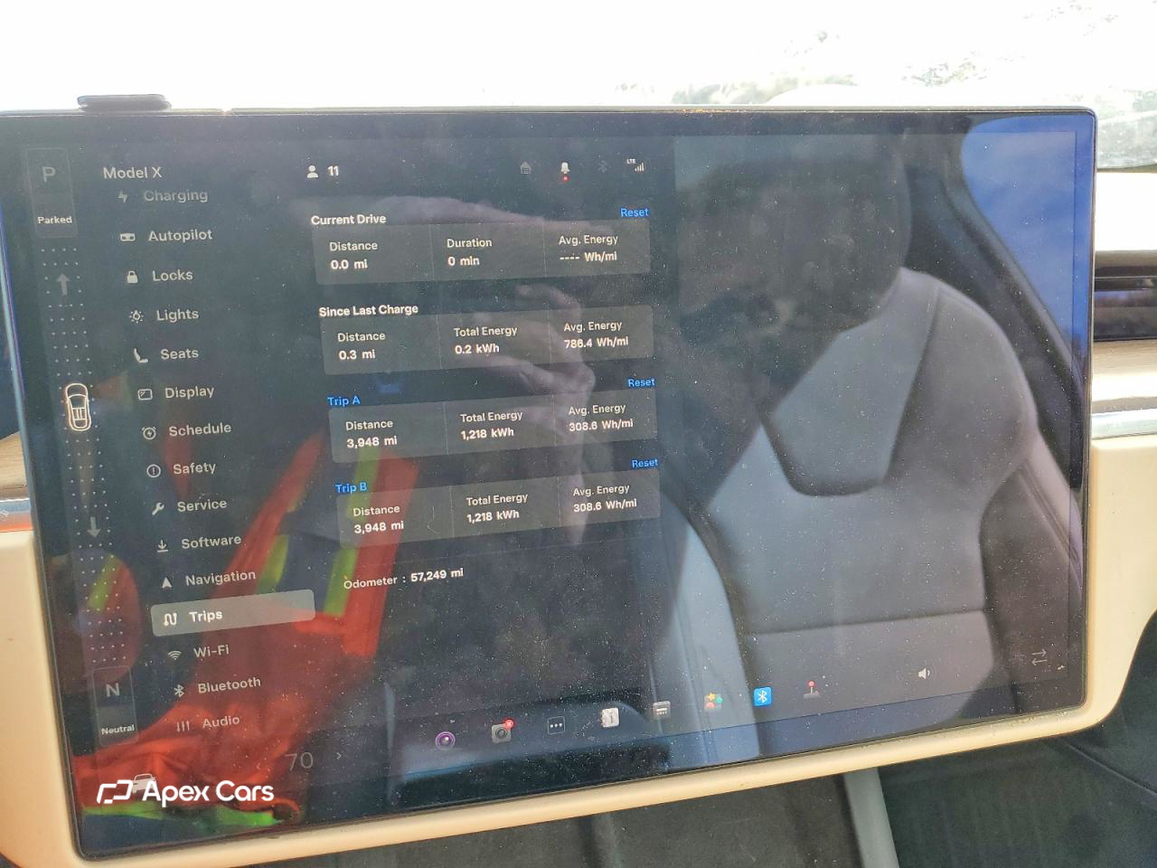 Tesla Model X 2021