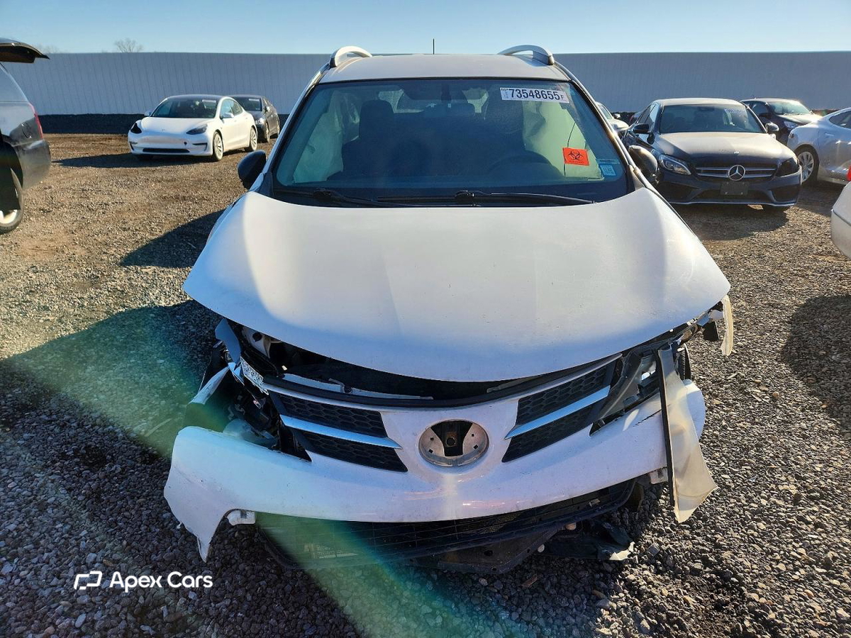 Toyota RAV 4 2014