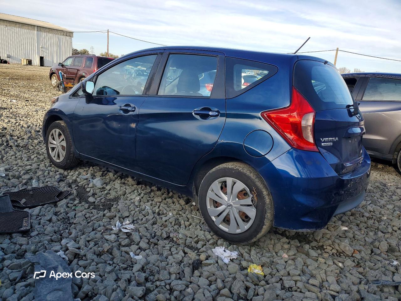 Nissan Versa 2018