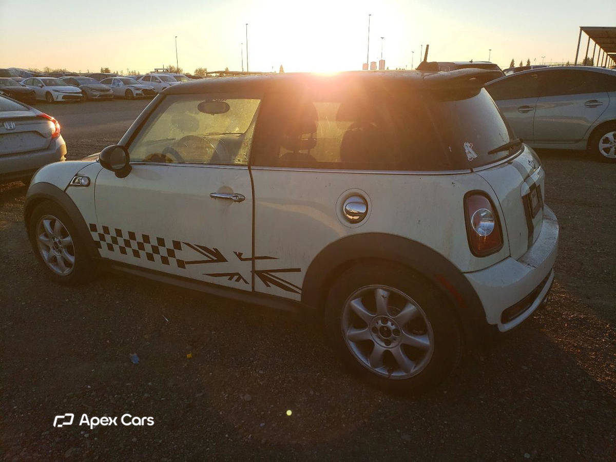 MINI Cooper 2013