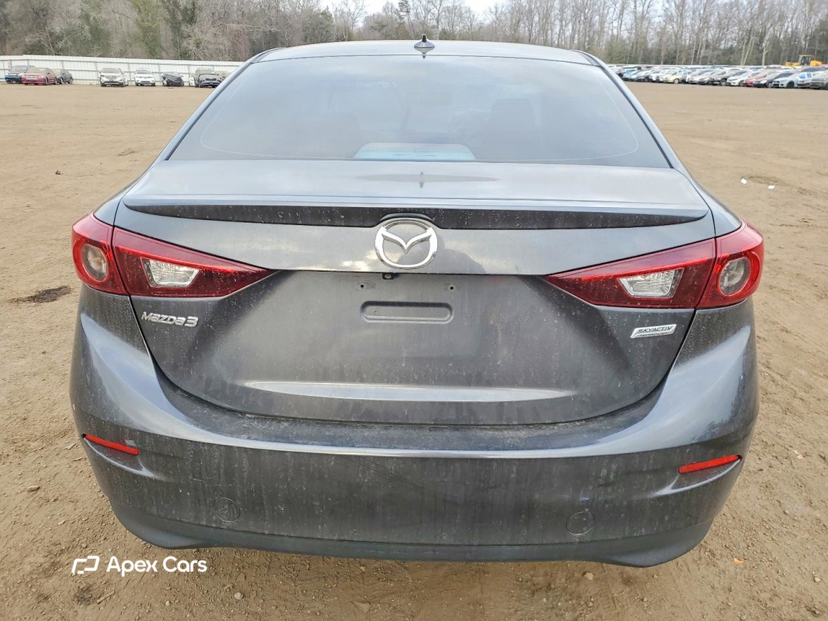 Mazda 3 2016
