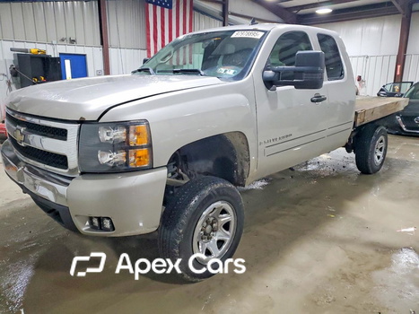 Chevrolet Silverado 2007 - Image 1 of 13