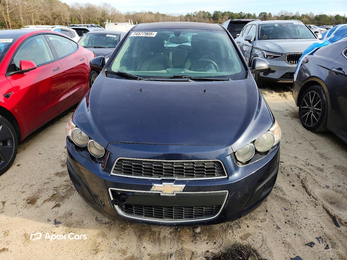 Chevrolet Sonic 2016