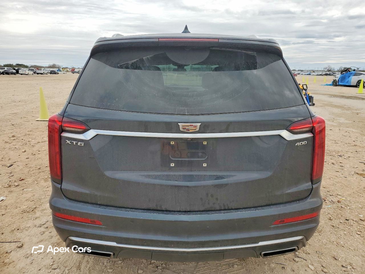 Cadillac XT6 2021