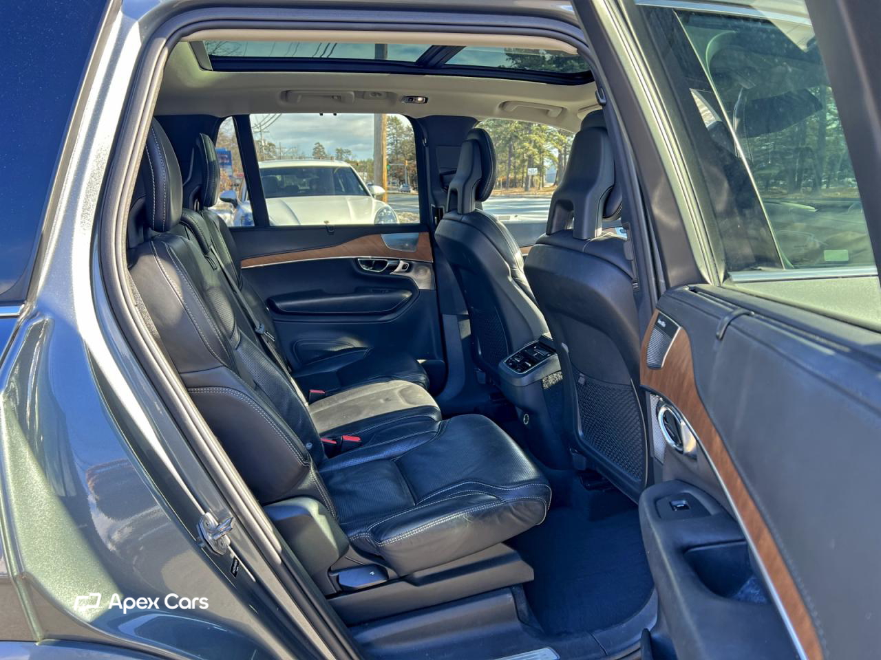Volvo XC90 2016