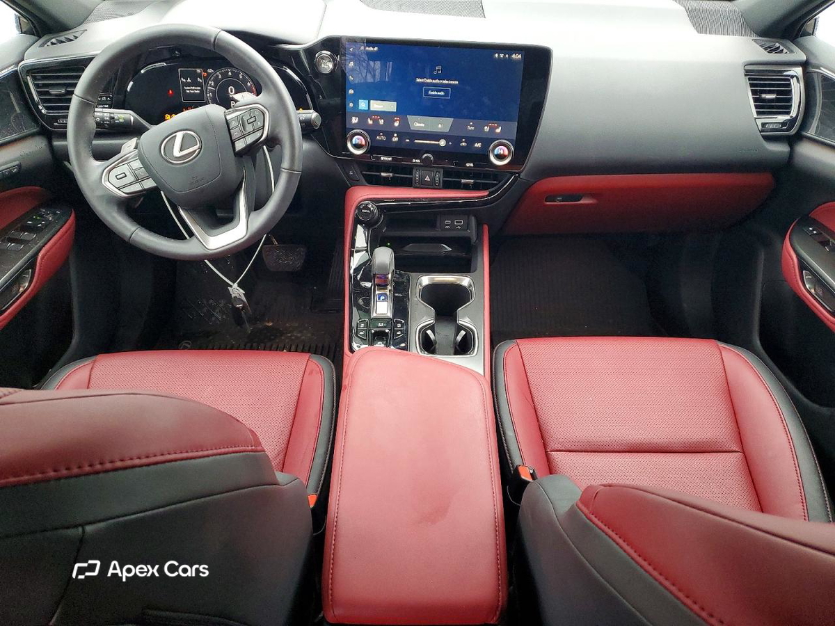 Lexus NX 2025