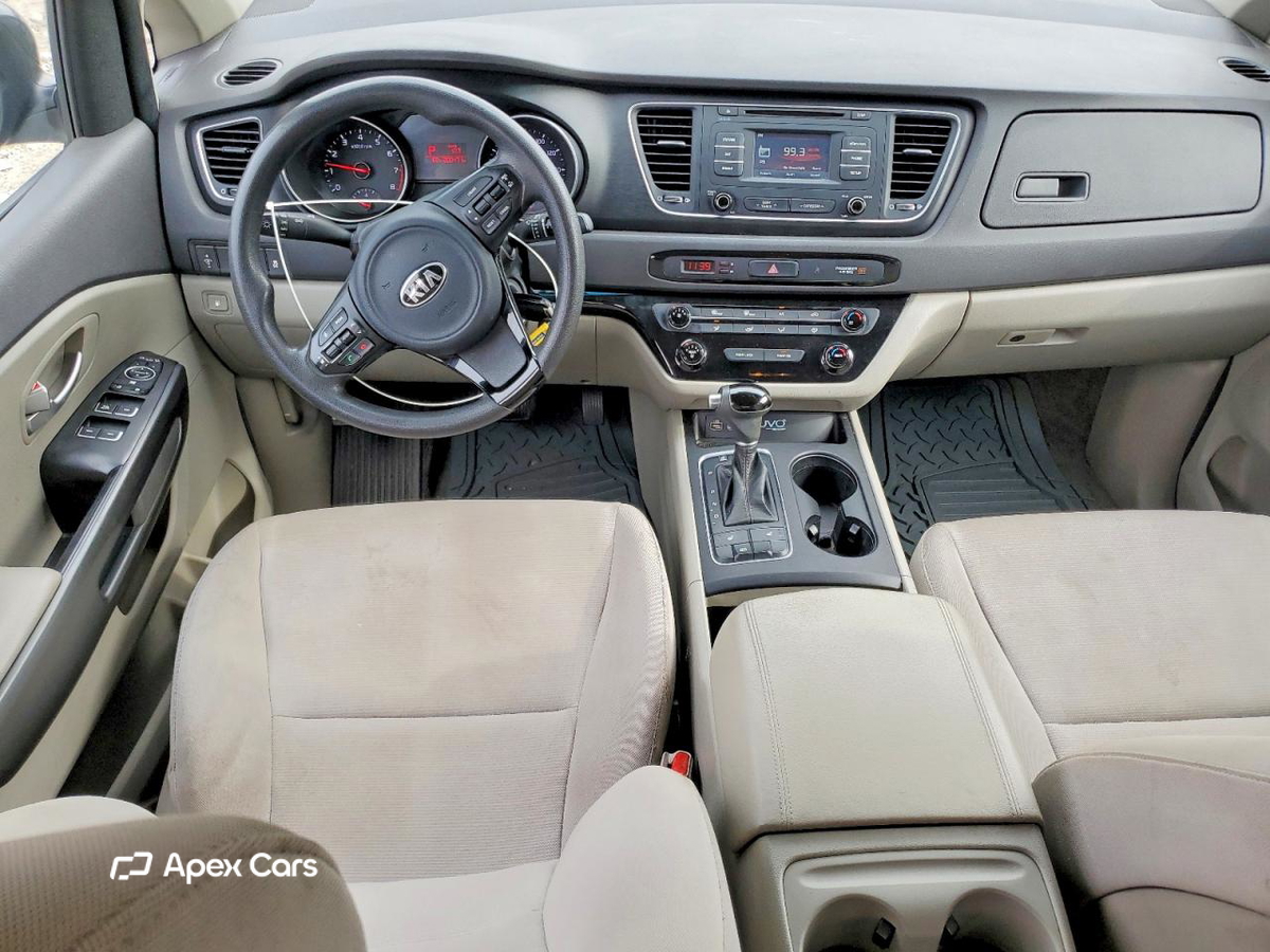 Kia Sedona 2015