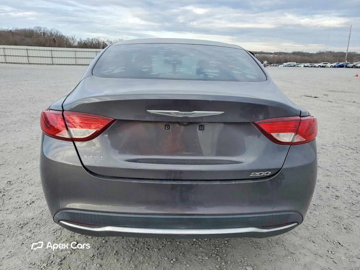 Chrysler 200 2016