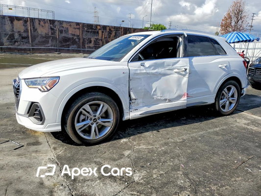 Audi Q3 2022 - Image 1 of 12