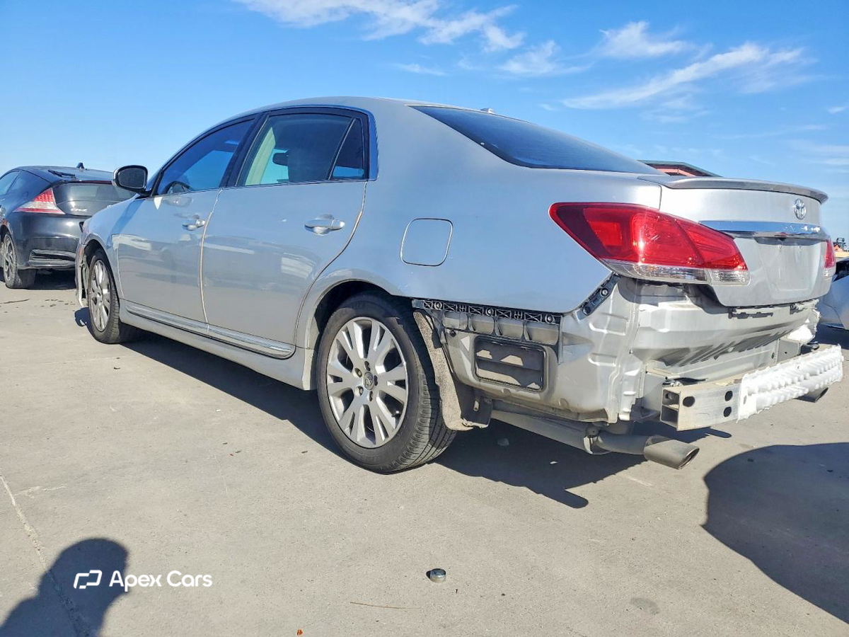 Toyota Avalon 2012